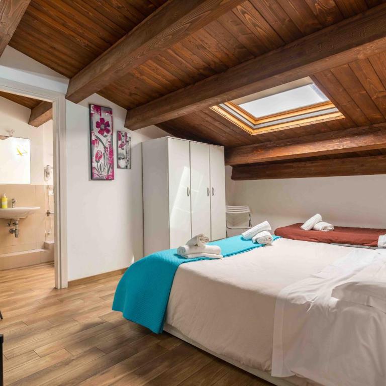 Cefalù Center Apartments - Camera Tripla Classic - 2