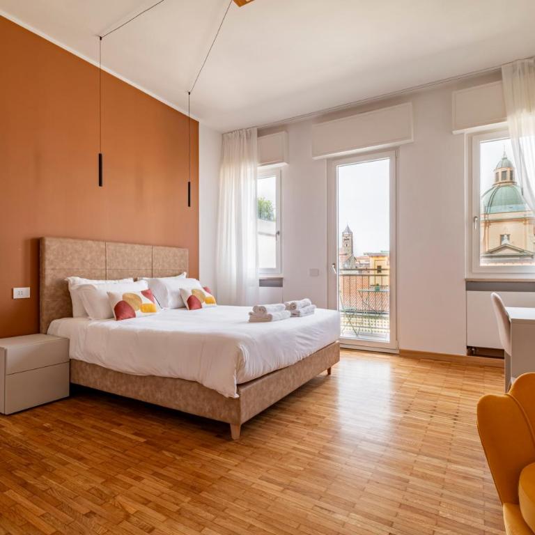 Urbanicooh Cavour Rooms&Suite - Camera Matrimoniale Deluxe con Balcone - 12