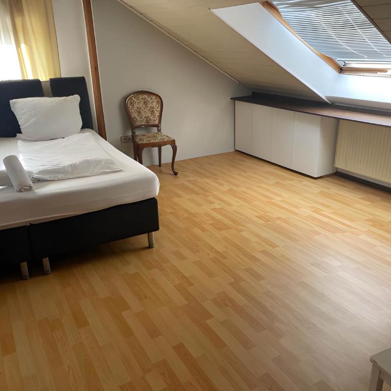 Wohnung in München - Doppel- oder Zweibettzimmer - 5