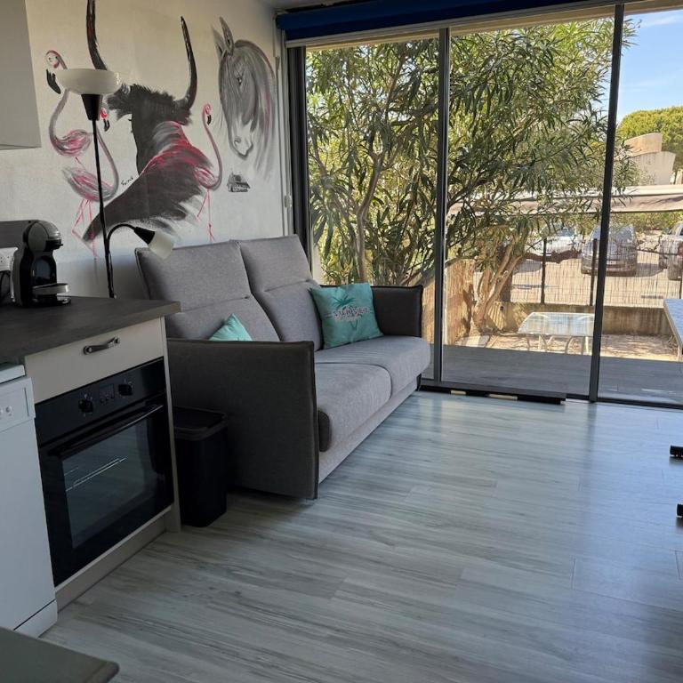 Magnifique studio double cabine aux jardins du port - Apartamento de 1 dormitorio - 1