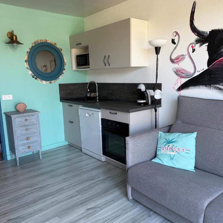 Magnifique studio double cabine aux jardins du port - Apartamento de 1 dormitorio - 3