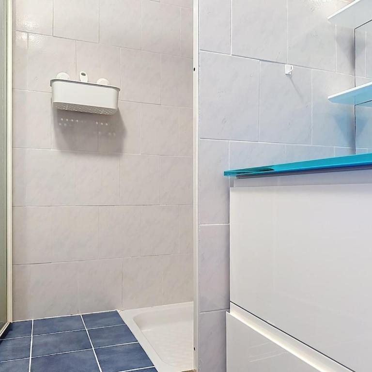 Magnifique studio double cabine aux jardins du port - Apartamento de 1 dormitorio - 5