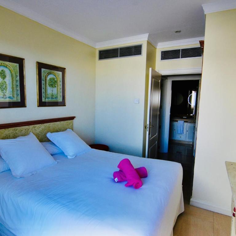 Apartamentos Guadalpin Boutique - Apartamento de 3 dormitorios con jacuzzi y vistas al mar y a la piscina - Ático - 18