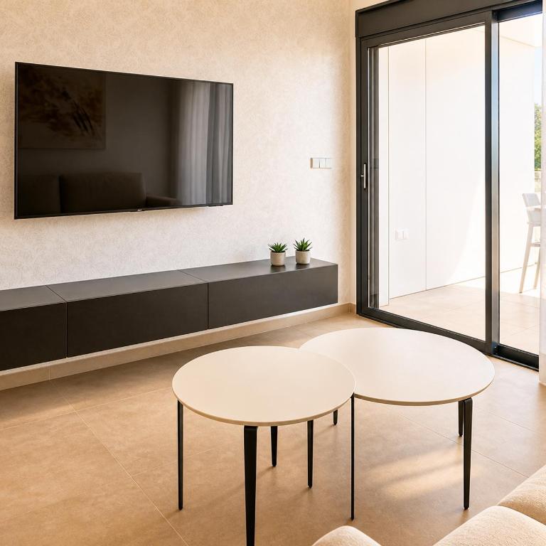 Apartamento Albamar II en Dénia, con piscina, vistas al mar y acceso directo la playa by Family Homes Rentals - Apartamento de 2 dormitorios con vistas a la piscina - 25
