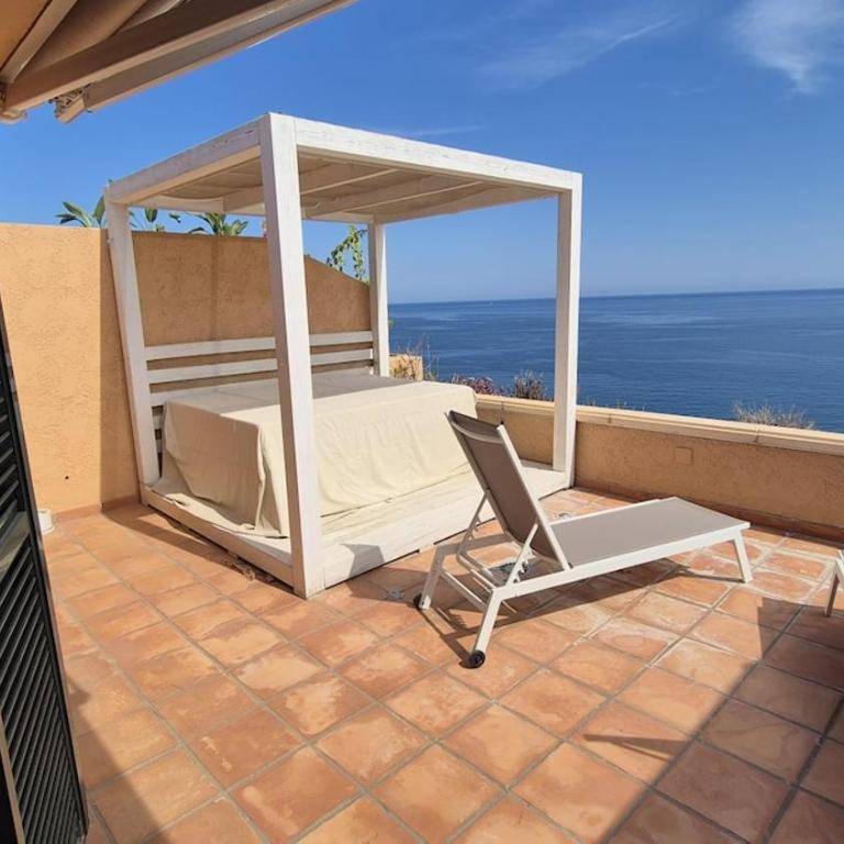 Espectacular Duplex en Primera Linea de Mar - Apartamento de 3 dormitorios - 14