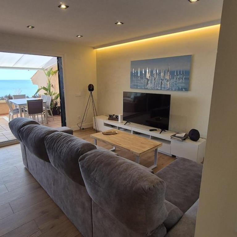 Espectacular Duplex en Primera Linea de Mar - Apartamento de 3 dormitorios - 20