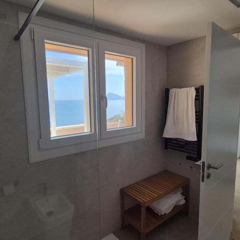 Espectacular Duplex en Primera Linea de Mar - Apartamento de 3 dormitorios - 52