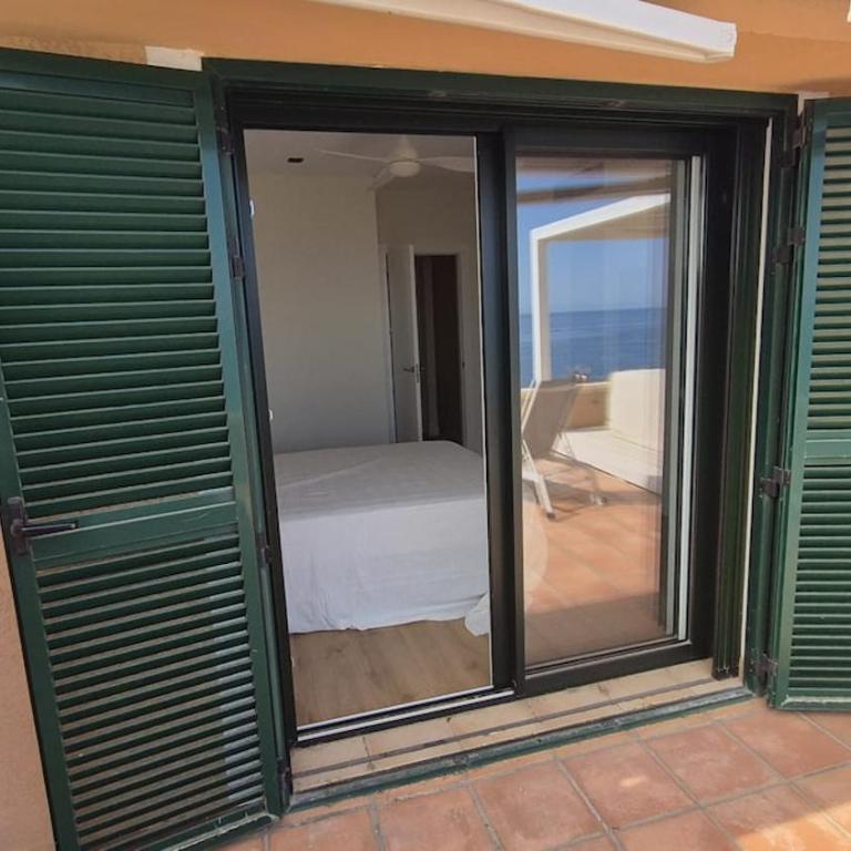 Espectacular Duplex en Primera Linea de Mar - Apartamento de 3 dormitorios - 61