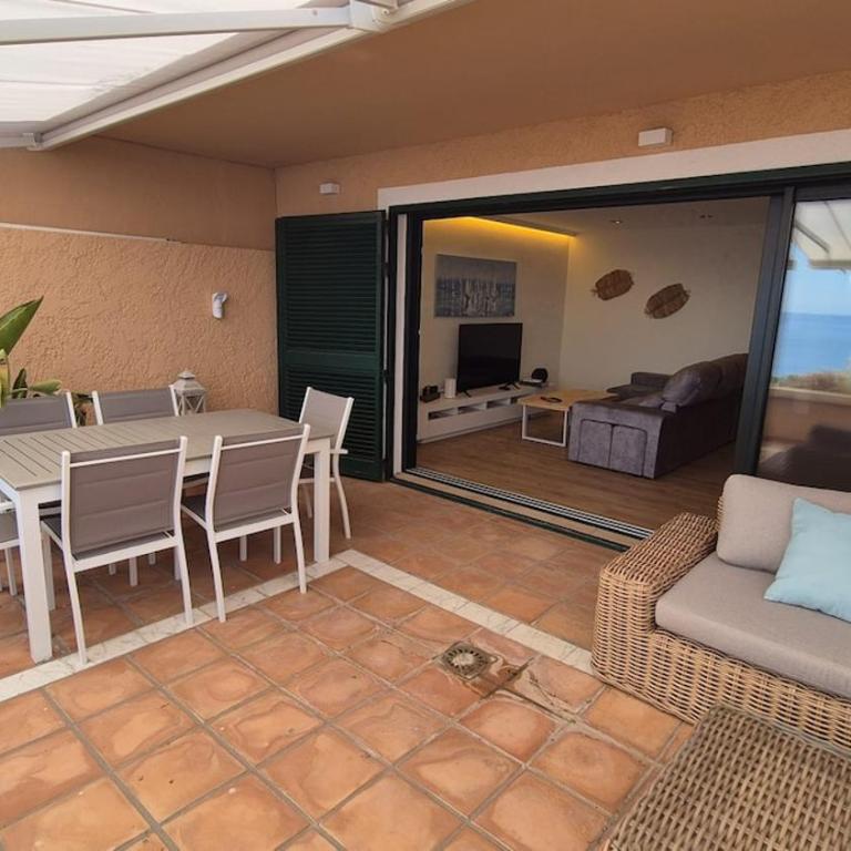 Espectacular Duplex en Primera Linea de Mar - Apartamento de 3 dormitorios - 68