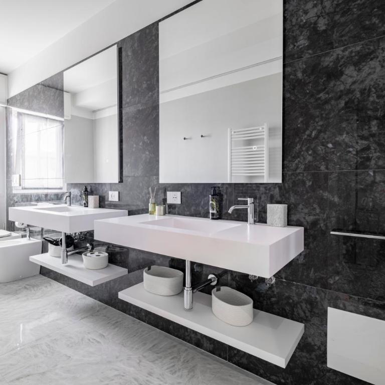 Urbanicooh Cavour Rooms&Suite - Camera Matrimoniale Standard - 6