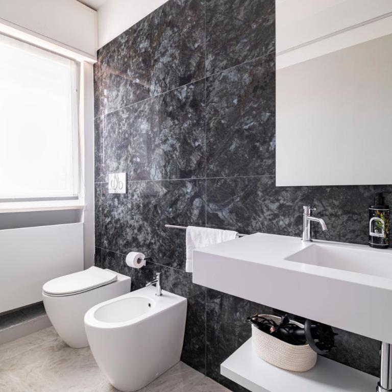 Urbanicooh Cavour Rooms&Suite - Camera Matrimoniale Standard - 5
