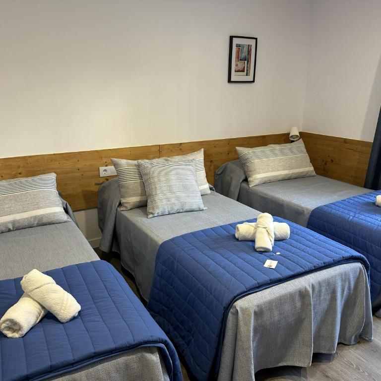 Malva Hostel Estartit - Triple Room - 13