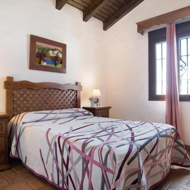 Casa Roche Noble 4 - Habitación Cuádruple - vistas al jardín - 11