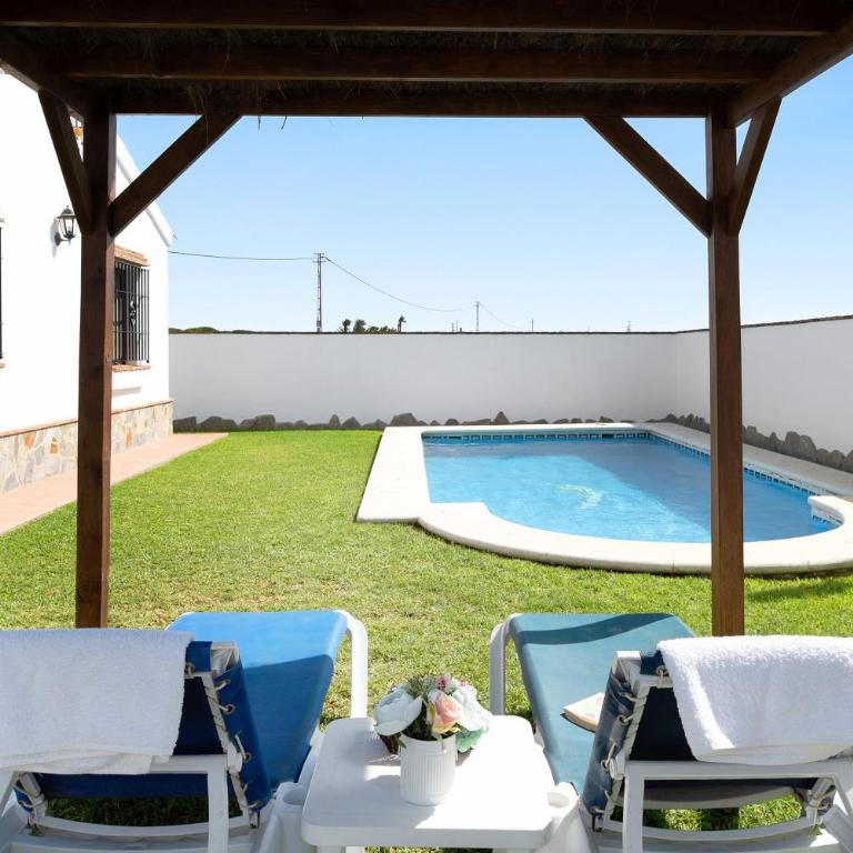 Casa Roche Noble 4 - Habitación Cuádruple - vistas al jardín - 20