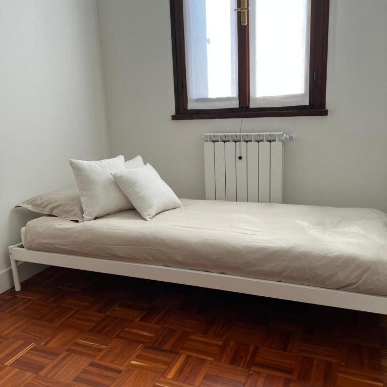 Le Camere di Byron - Affitti Brevi Italia - Camera Tripla Comfort - 2