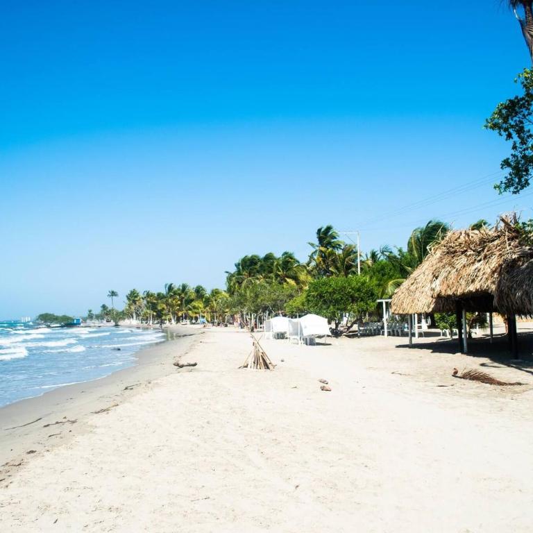 Spacious Coveas Cabin 4 Bedrooms, close to beach, Pet-Friendly - Casa - 31