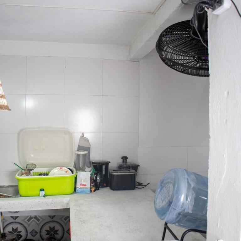 Spacious Coveas Cabin 4 Bedrooms, close to beach, Pet-Friendly - Casa - 7