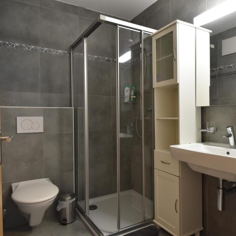 Appartement ensoleillé 4 personnes à Saillon à 100 mètres des bains - Apartment mit 1 Schlafzimmer - 7