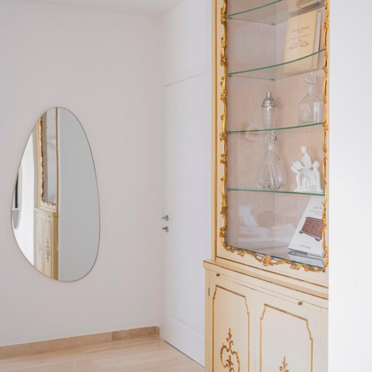 Urbanicooh Cavour Rooms&Suite - Suite Familiare con Balcone - 26