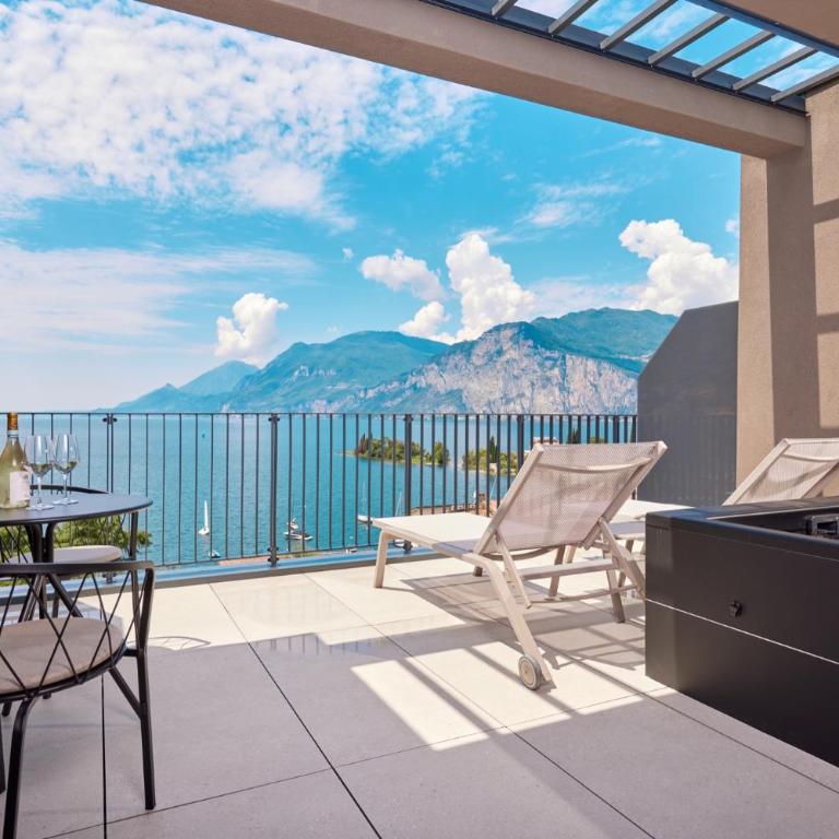 Hotel Baia Verde - Queen Room with Spa Bath Adults Only (Pets not allowed) - 1