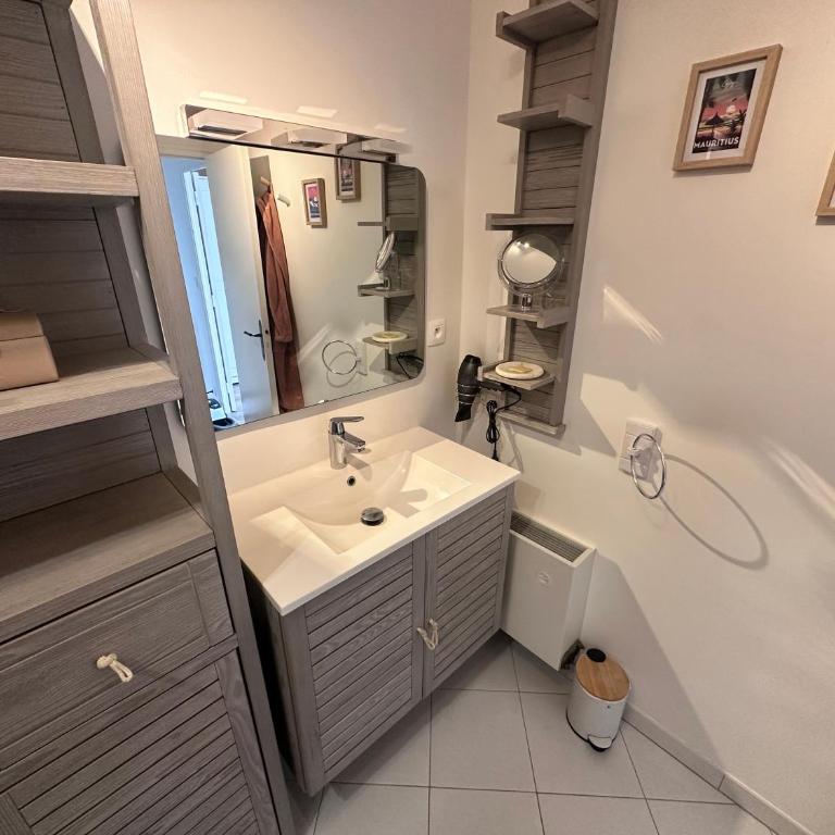 Petite Maison Flourie Saint Malo - Maison 2 Chambres - 18