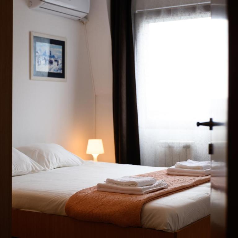 Maxim Duplex Vracar - 3BR with Private Parking - Apartman sa 3 Spavaće Sobe - 18