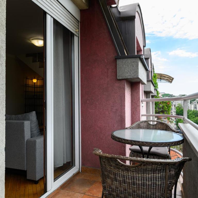 Maxim Duplex Vracar - 3BR with Private Parking - Apartman sa 3 Spavaće Sobe - 50
