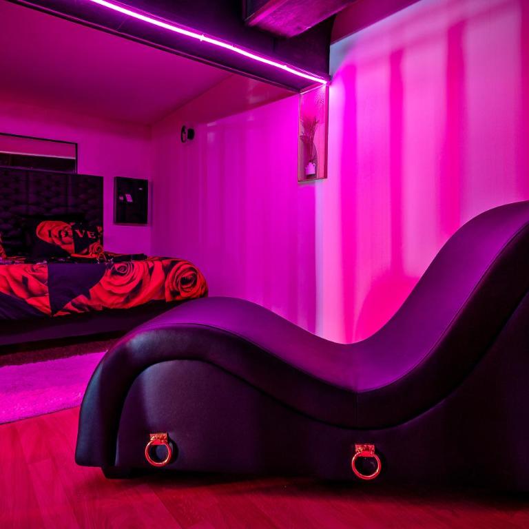 Love Room avec Jacuzzi Privatif à Perpignan centre 10mn des plages - Appartement 1 Chambre - 8