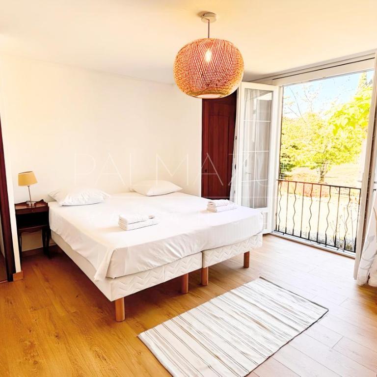 Maison Familiale, avec jardin, à 20 min à pied de la mer - Four-Bedroom House - 11