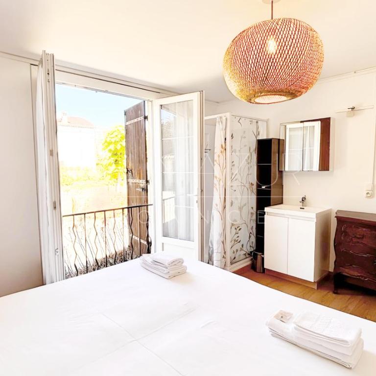 Maison Familiale, avec jardin, à 20 min à pied de la mer - Four-Bedroom House - 12