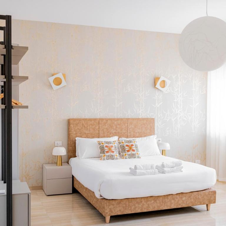 Urbanicooh Cavour Rooms&Suite - Suite Familiare con Balcone - 28