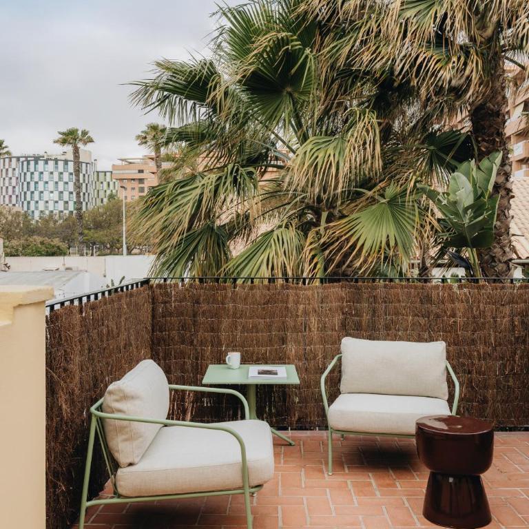 La Chipirona Hotel - Double Room with Terrace - 7