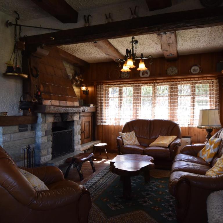 Grand Chalet Vercorin pour 10 personnes avec jardin BBQ parking privé et sauna - Chalet - 39