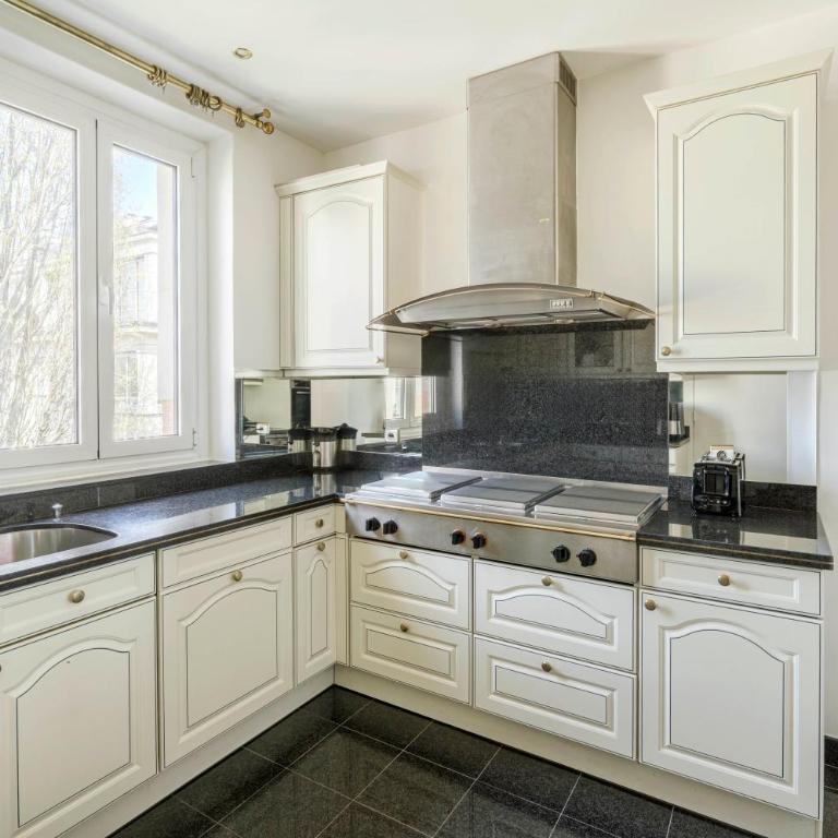 Appartement Spacieux 8P AC Paris 16eme - Appartement - 15