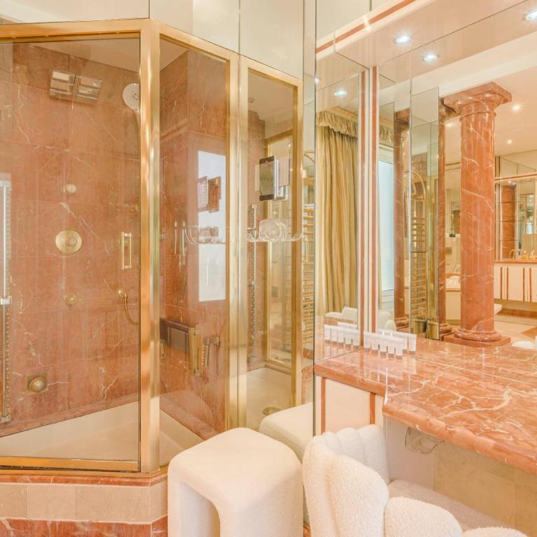 Appartement Spacieux 8P AC Paris 16eme - Appartement - 24