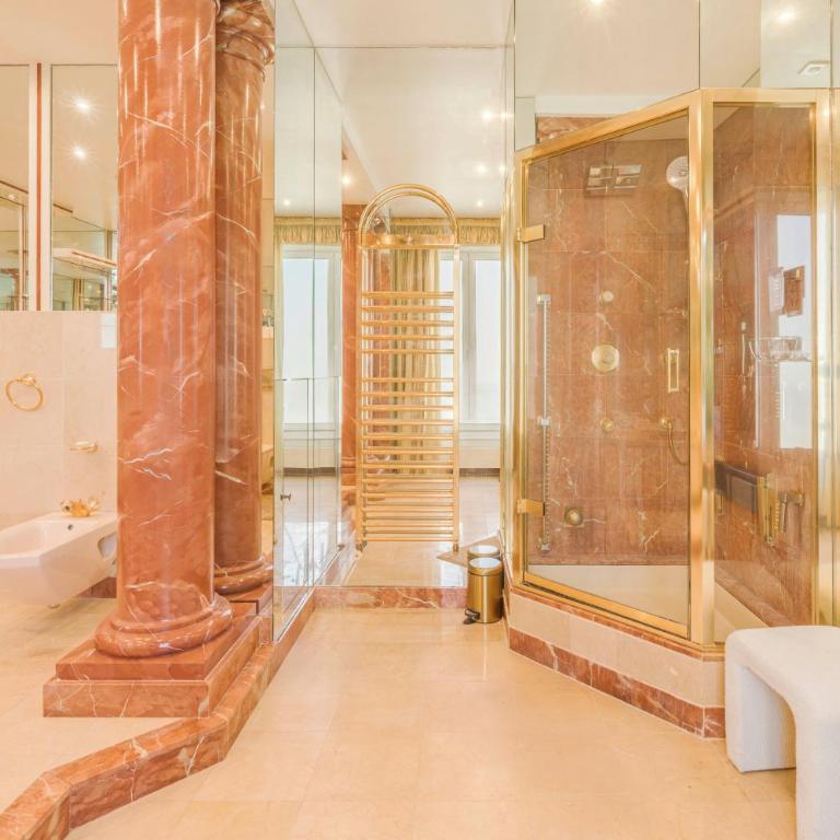 Appartement Spacieux 8P AC Paris 16eme - Appartement - 26