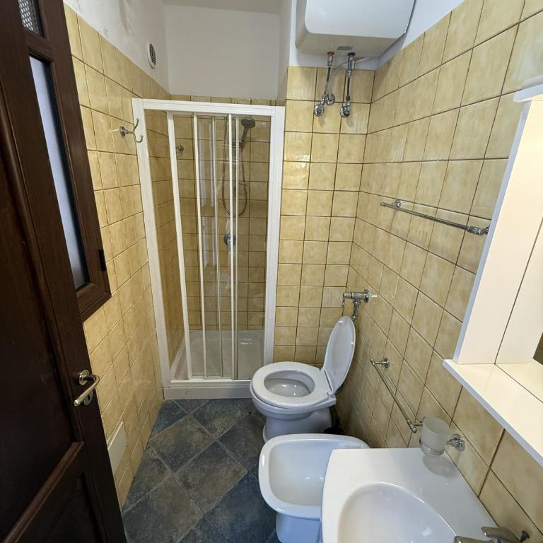 Yellow Home - Appartamento Superior con 2 Camere da Letto - 2