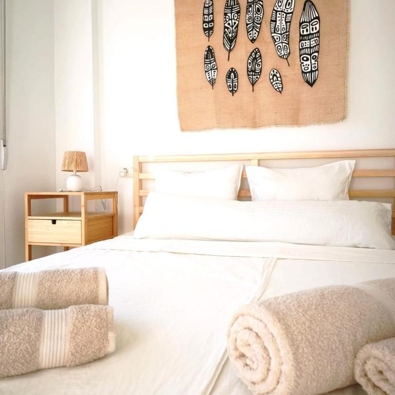 Bungalow con Encanto - Two-Bedroom Apartment - 11