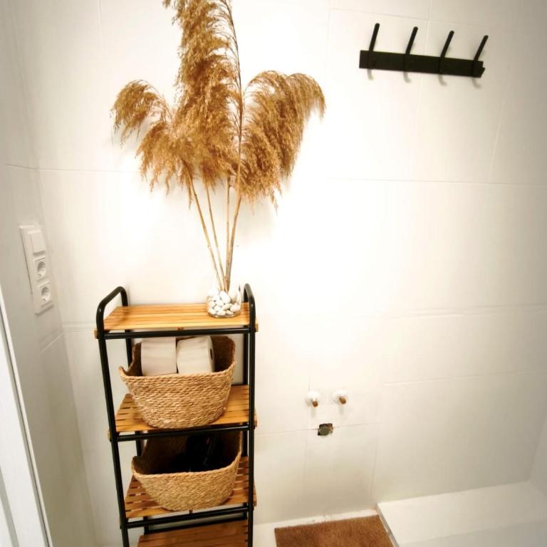 Bungalow con Encanto - Two-Bedroom Apartment - 18