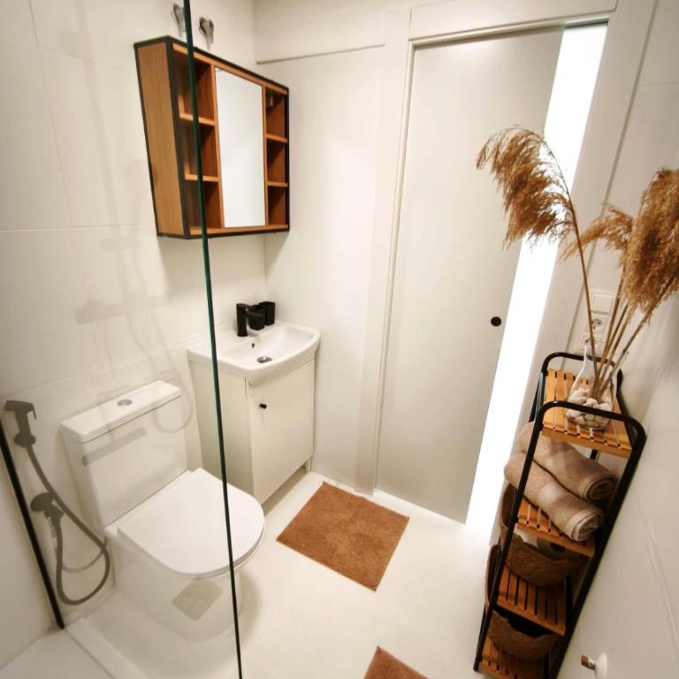 Bungalow con Encanto - Two-Bedroom Apartment - 14