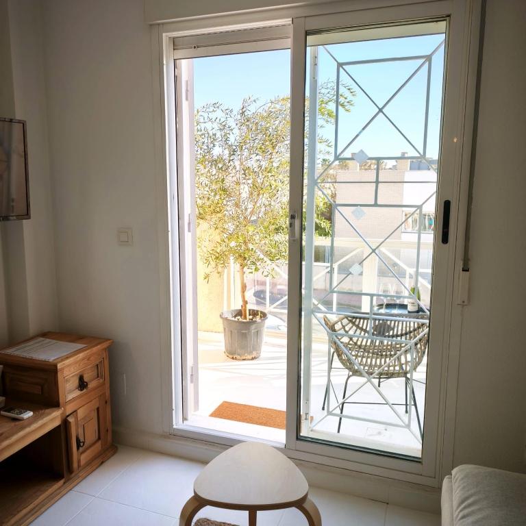 Bungalow con Encanto - Two-Bedroom Apartment - 23