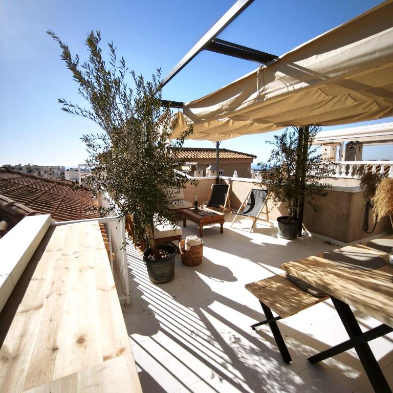 Bungalow con Encanto - Two-Bedroom Apartment - 32