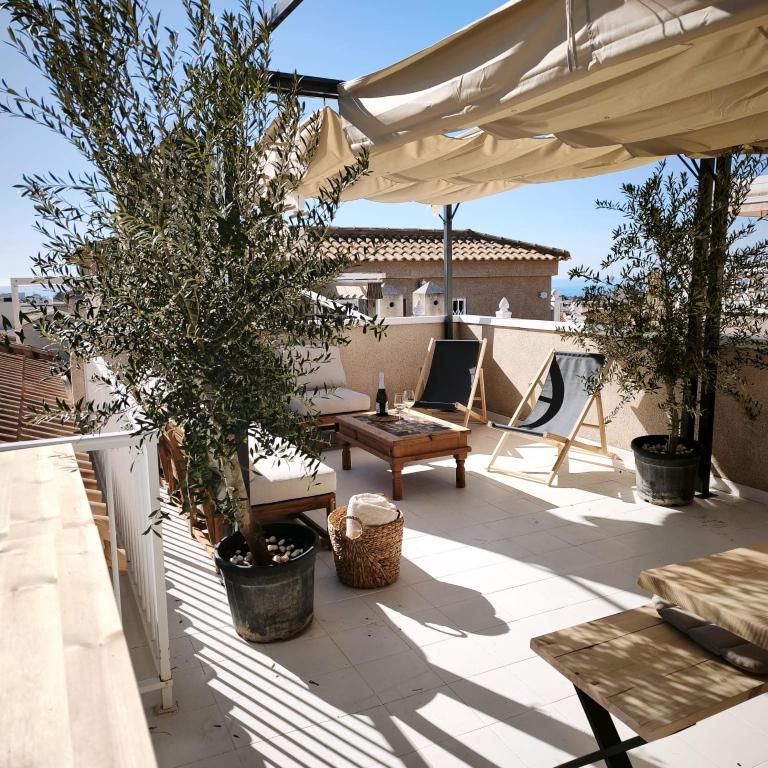 Bungalow con Encanto - Two-Bedroom Apartment - 53