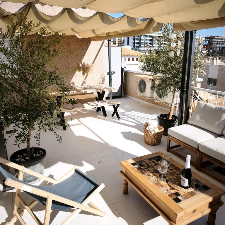 Bungalow con Encanto - Two-Bedroom Apartment - 57