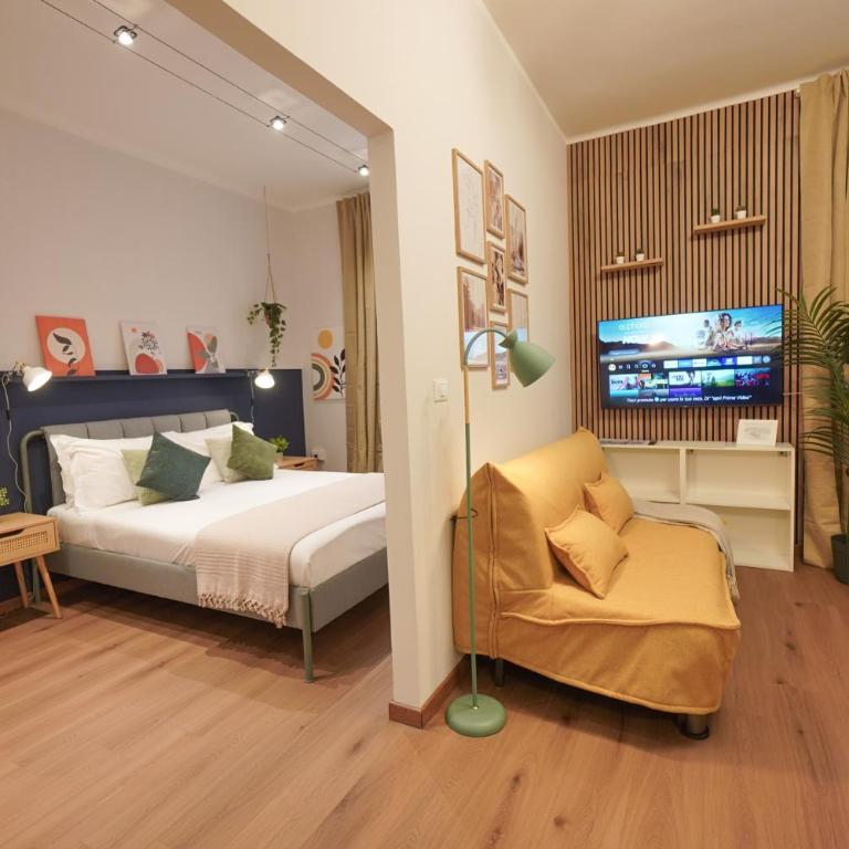 Avenue Home Rooms & Apartments - One-Bedroom Apartment - 7