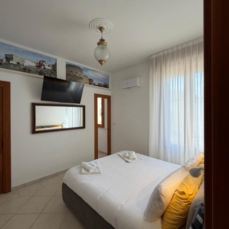Ippolita Palace LUXURY SUITES - Suite Deluxe con Vasca Idromassaggio - 15