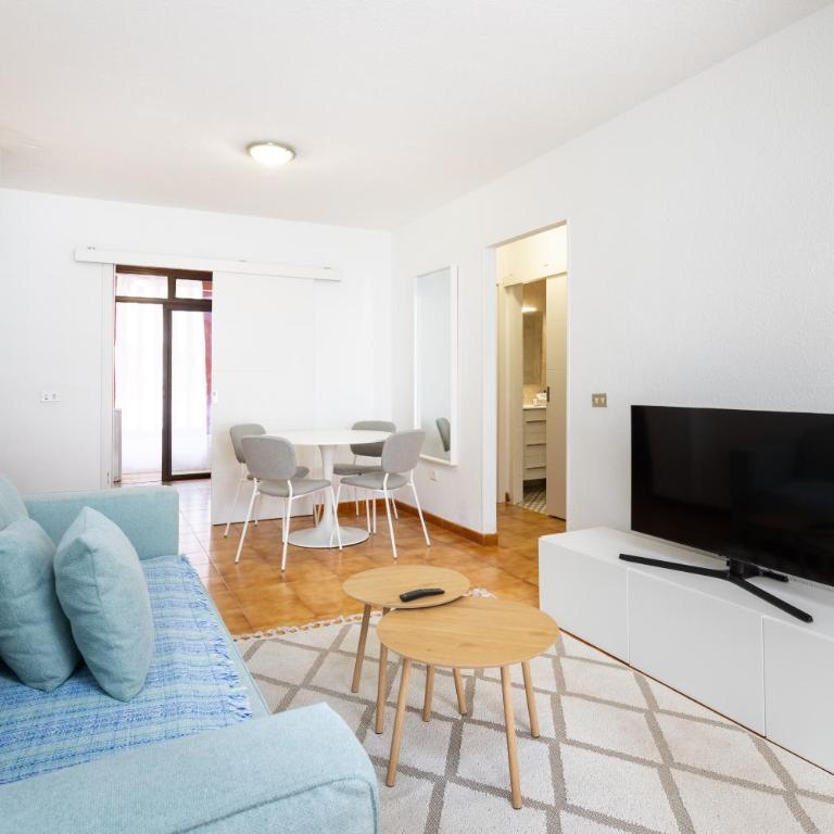 Home2Book Cozy Arona Apt with Pool & Terrace - Apartamento de 2 dormitorios - 1