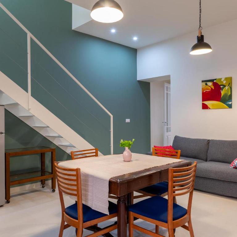 GuestHost - Casa Nika - Comfy Mezzanine Apartment - Two-Bedroom Apartment - 11
