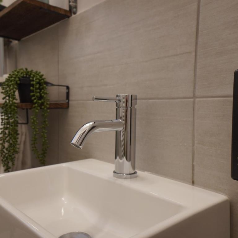 Avenue Home Rooms & Apartments - Superior Double Room - 14