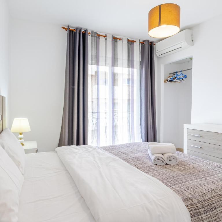 Inftour Paola III Apartamento - Apartamento con terraza - 11